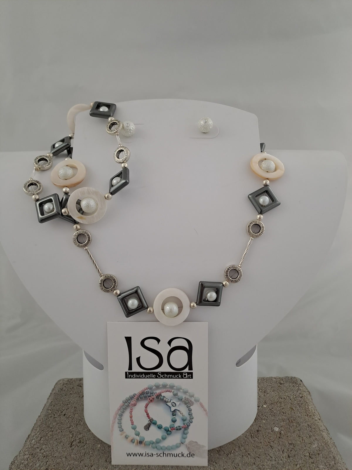 Set mit Hämatitsteinen, Kette-Armband-Ohrringe